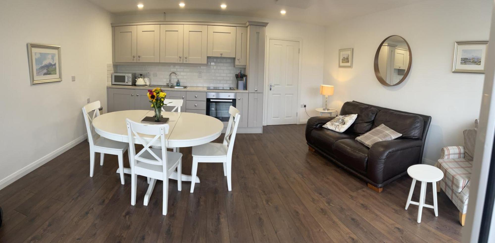 Park Avenue Apartment Нюкасъл Екстериор снимка